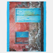 Wand, Tür und Fenster sind rot, blau und grau Fleecedecke (Vorderseite)