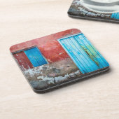 Wand, Tür und Fenster sind rot, blau und grau Getränkeuntersetzer (Linke Seite)