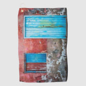 Wand, Tür und Fenster sind rot, blau und grau Golfhandtuch (Vorderseite)