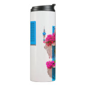 Wanddekoration mit Blumen im ethnischen Stil. Gart Thermosbecher (Nach links gedreht)