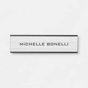 Wanddesign-Hintergrund schlicht modern grau schwar Türschild