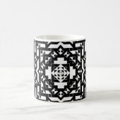 Wandeln Sie widergespiegelte Stückchen um Kaffeetasse (Mittel)