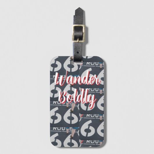 Wander Boldly Gepäckanhänger (Vorderseite Vertikal)