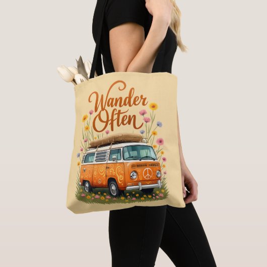 Wander Often - Retro Camper Van Floral Tasche (Von Nahem)