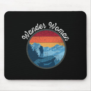 Wander Woman Retro Sonnenuntergang - Bergsteigen W Mousepad