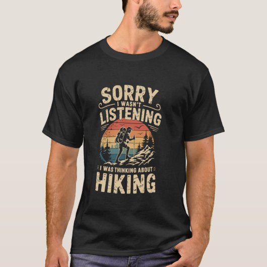 Wanderer Bergsteiger Camping packen Wandern T-Shirt (Vorderseite)