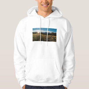 Wanderer, der Fitz Roy Berge, Patagonia betrachtet Hoodie