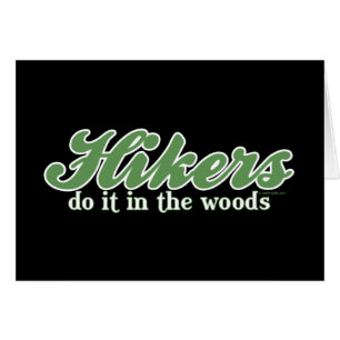 Wanderer tun es im Holz