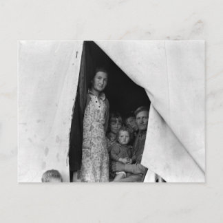 Wanderfamilie während der Pea Harvest — 1939 Postkarte