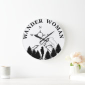 Wanderfrau Camping Große Wanduhr (Zuhause)