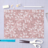 Wandering Leaves Elegant Blush Botanical Pattern Seidenpapier (Handwerk)