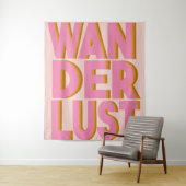 Wanderlust Zitat Typografie Design in Rosa Wandteppich (Beispiel)