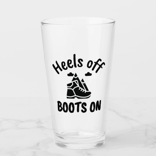 Wandern: Heels ab. Stiefel Glas (Vorderseite)