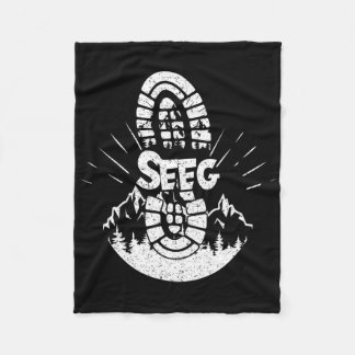 Wandern in Seeg Deutschland Ferienwanderung Hiker Fleecedecke