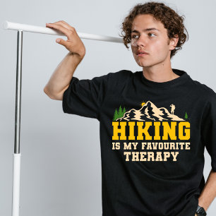 Wandern ist meine Lieblingstherapie  T-Shirt