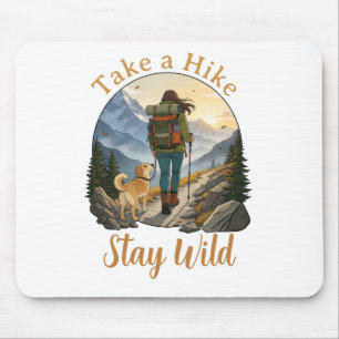 Wandern mit Hund im Retro-Stil Vintage-Abzeichen W Mousepad