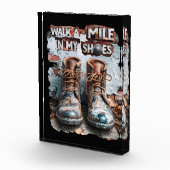 Wandern Sie eine Meile in meinen Schuhen - Inspira Fotoblock (Rechts)