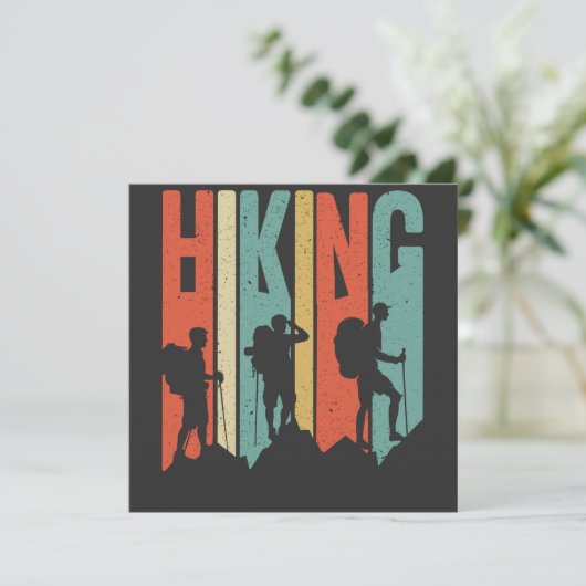 Wandern Themenabenteuer Shirt, Vintages Wandern Einladung (Stehend Vorderseite)