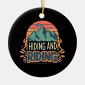 Wandern, wo Reisen zu Abenteuern werden Keramik Ornament (Vorne)