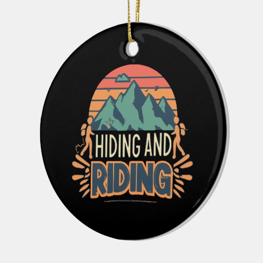 Wandern, wo Reisen zu Abenteuern werden Keramik Ornament (Links)