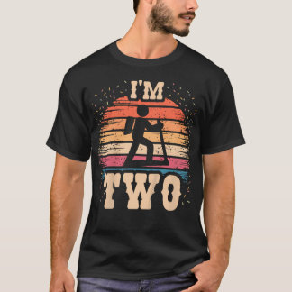 Wandernde 2 Jahre alte Geburtstagsjungen Mädchen 2 T-Shirt