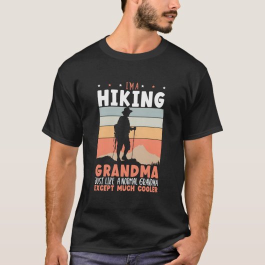 Wandernde Oma Bergsteigen Wander-Oma T-Shirt (Vorderseite)