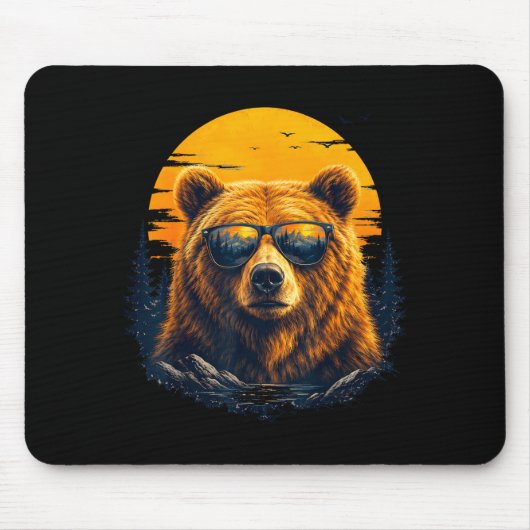Wandernder Bär mit Sonnenbrille Retro-Berg-Kunst Mousepad (Vorne)