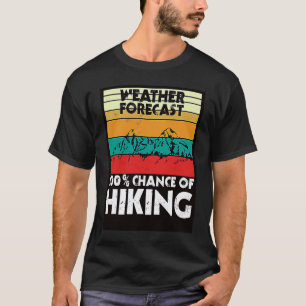 Wandernder Bergsteiger beim Klettern auf Bergen We T-Shirt