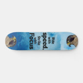 Wandernder Falke Skateboard (Horizontal)