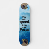 Wandernder Falke Skateboard (Vorne)