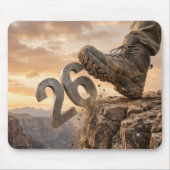 Wanderschuhe Neujahr 2027 Mousepad (Vorne)