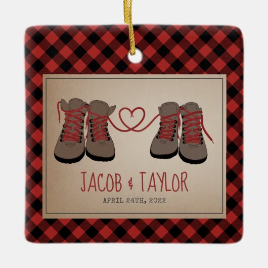 Wanderstiefel Erste Weihnachtszeit Verheiratet Ver Keramikornament (Vorderseite)