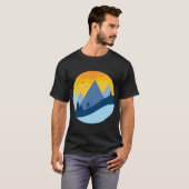 Wanderung Auf Dem Bergabenteuer T-Shirt (Vorne ganz)