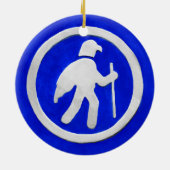 Wanderwegmarkierung mit Habicht Keramik Ornament (Hinten)