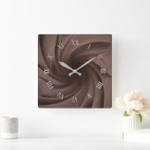 Wanduhr aus dunklem Holz (Zuhause)