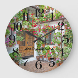 wanduhr Hof von Córdoba in Spanien