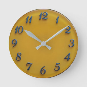 Wanduhr inspiriert von altem Peking-Gelbglas