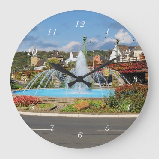 Wanduhr Linz am Rhein (Vorderseite)