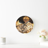 Wanduhr mit Deutscher Spitzhauben Henne (Zuhause)