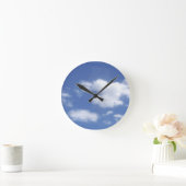 Wanduhr mit Wolkenmotiv (Zuhause)