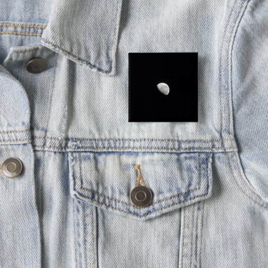 Waning Moon 2 Button (Beispiel)