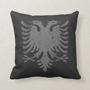 Wappen mit bedrängtem albanischen Adler Kissen