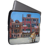 Warenkorb mit Kartons in Venedig Laptopschutzhülle (Vorne Rechts)