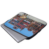 Warenkorb mit Kartons in Venedig Laptopschutzhülle (Vorne Knopf)