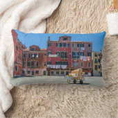 Warenkorb mit Kartons in Venedig Lendenkissen (Decke)