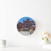 Warenkorb mit Kartons in Venedig Runde Wanduhr (Zuhause)