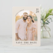 Warm Beiges Vintage-Foto Save The Date (Stehend Vorderseite)
