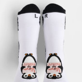 Warm by nature: Adorable Penguin with Playful Text Socken (Oben)
