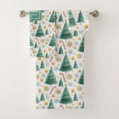 Warm Christmas trees red green gold bath towel Badhandtuch Set (Insitu)