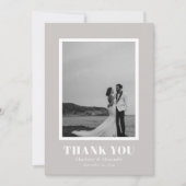 Warm Gray Modern Bold Typografy Wedding Vielen Dan Dankeskarte (Vorderseite)